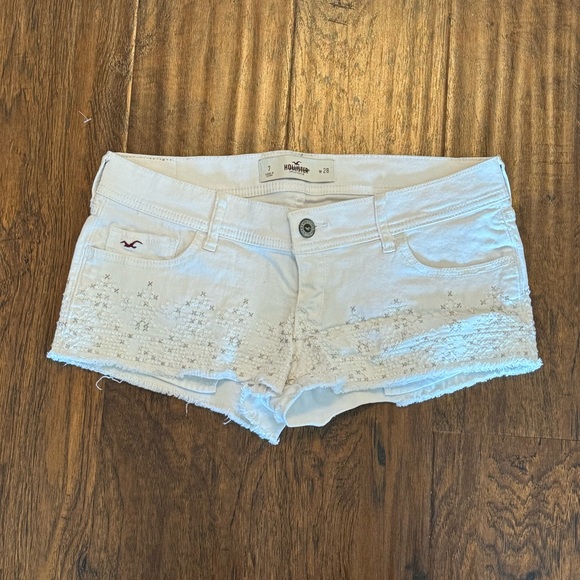 Hollister Pants - White Hollister Jean Shorts With Ruffles Size 28